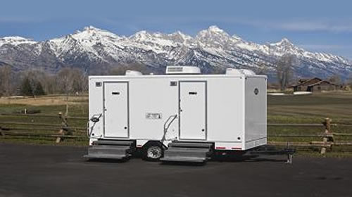 Elite Restroom Trailer